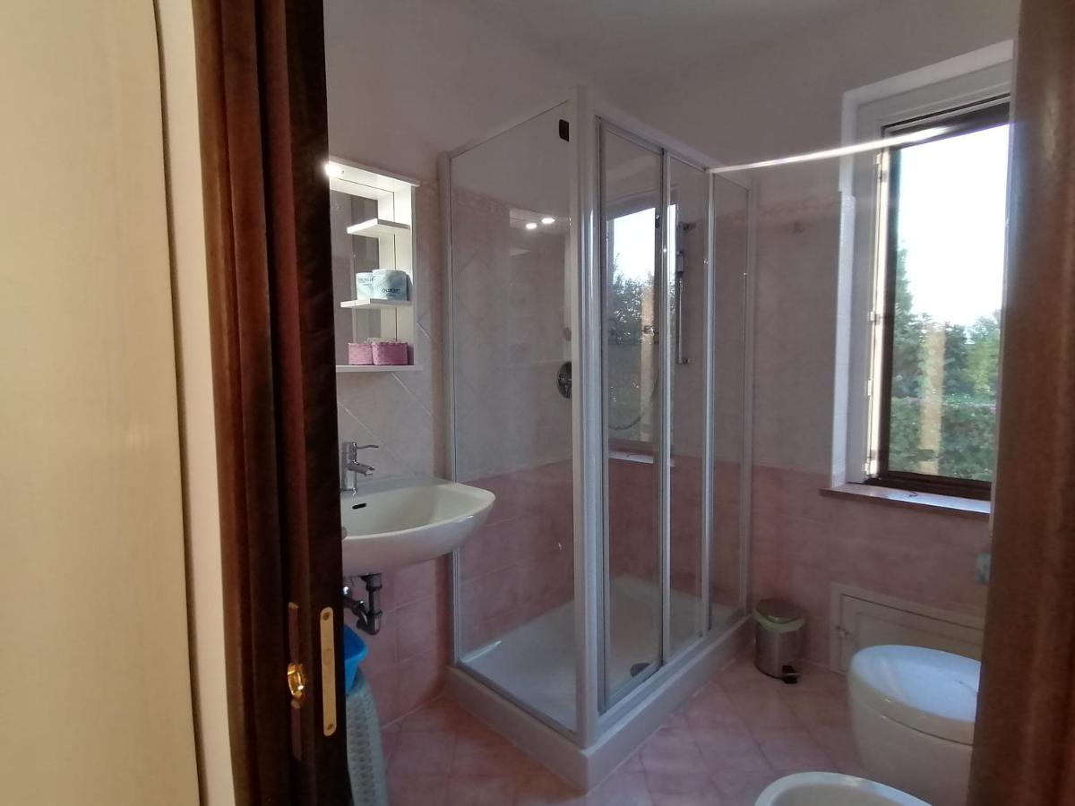 B&B Villa Isa Riaci Екстериор снимка