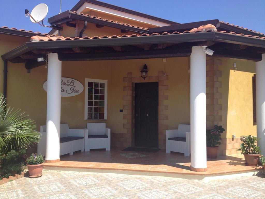 B&B Villa Isa Riaci Екстериор снимка